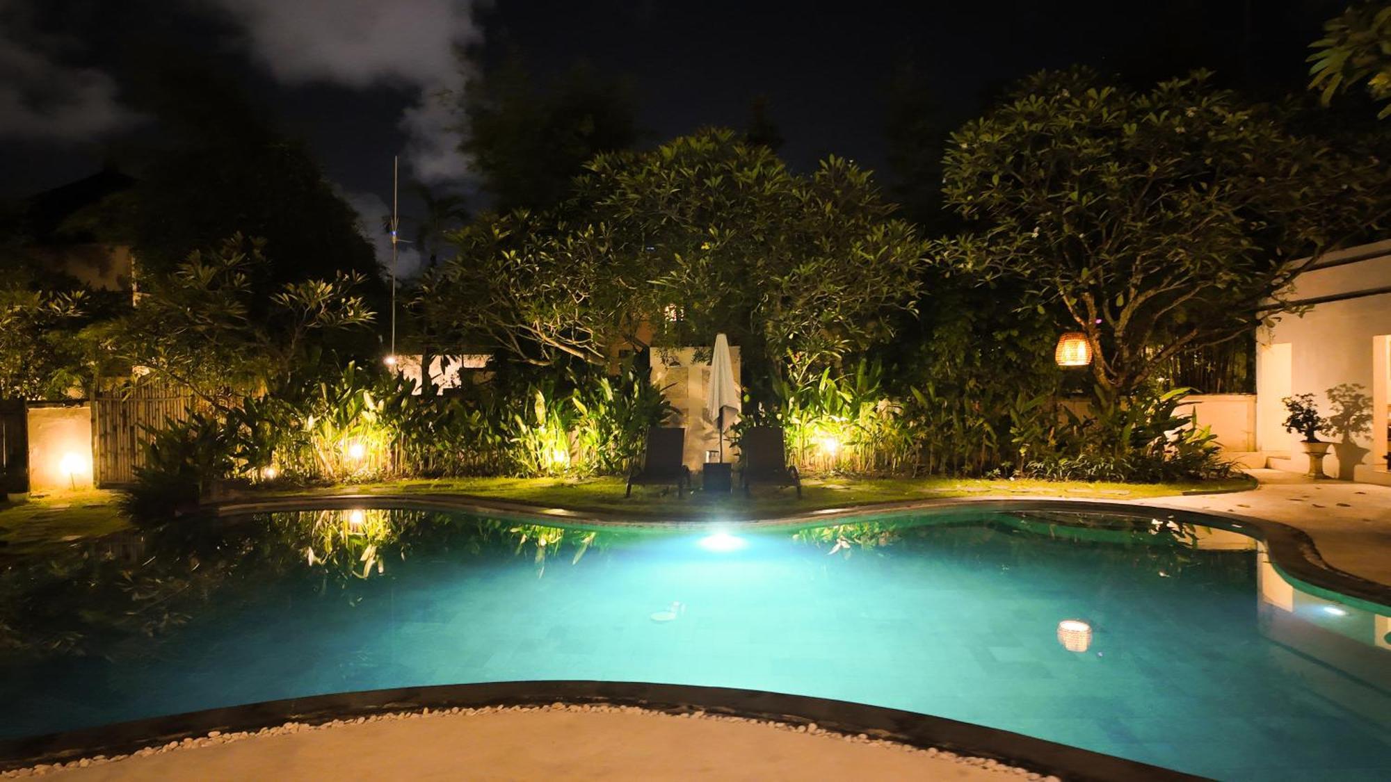 Villa Diana Bali 16 Bedrooms スミニャック エクステリア 写真