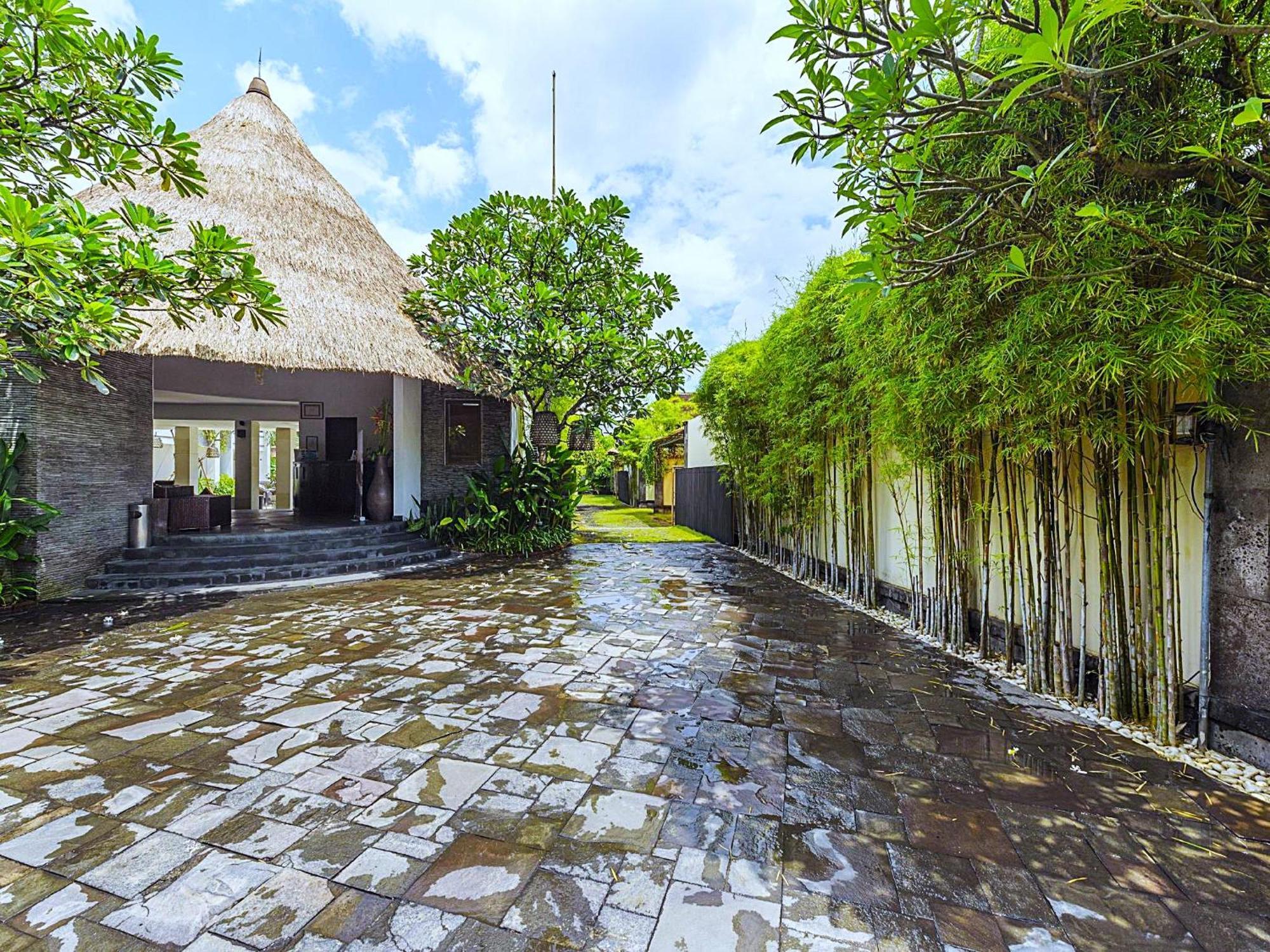 Villa Diana Bali 16 Bedrooms スミニャック エクステリア 写真