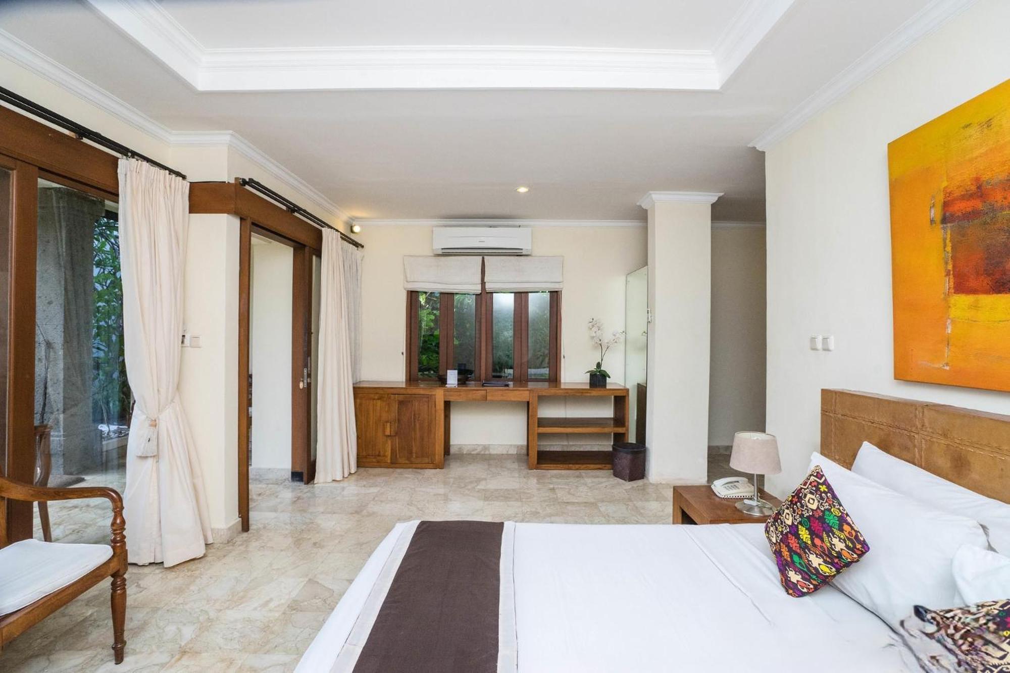 Villa Diana Bali 16 Bedrooms スミニャック エクステリア 写真