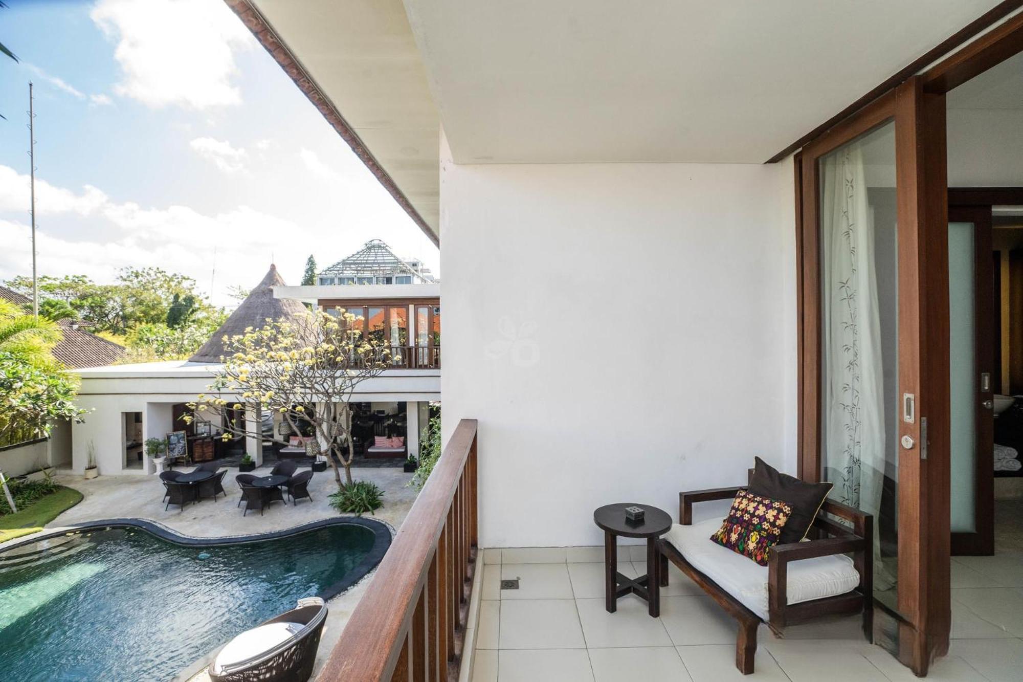 Villa Diana Bali 16 Bedrooms スミニャック エクステリア 写真