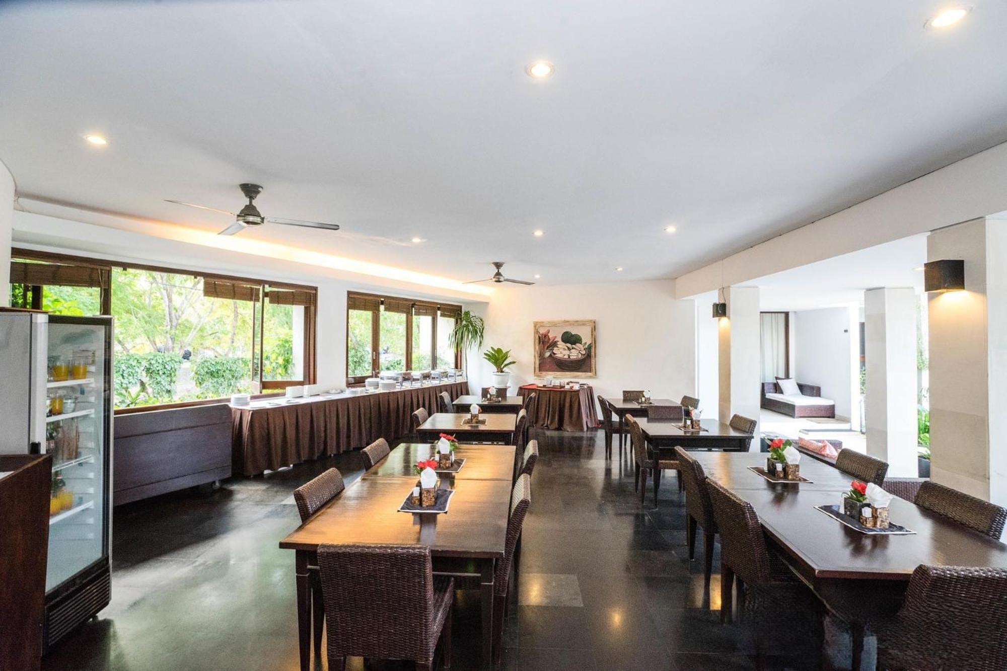 Villa Diana Bali 16 Bedrooms スミニャック エクステリア 写真