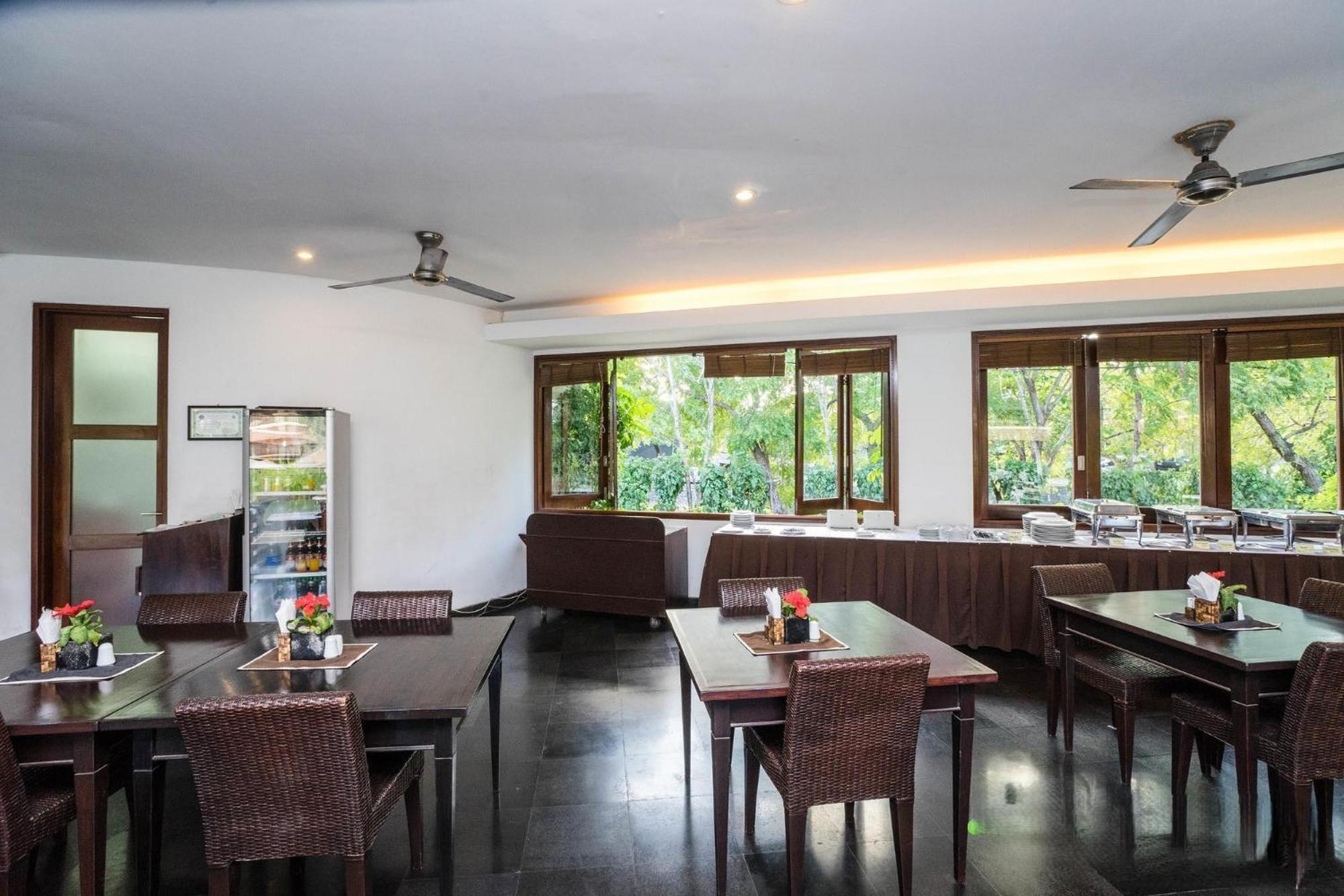 Villa Diana Bali 16 Bedrooms スミニャック エクステリア 写真