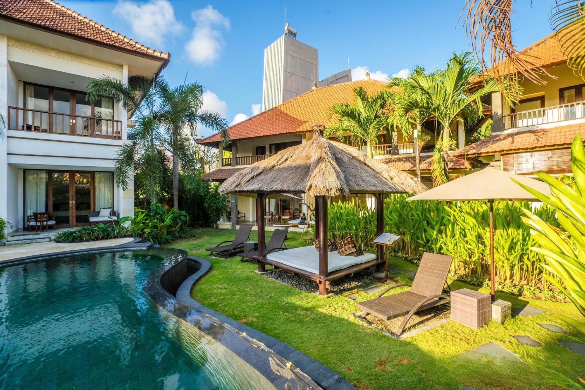 Villa Diana Bali 16 Bedrooms スミニャック エクステリア 写真
