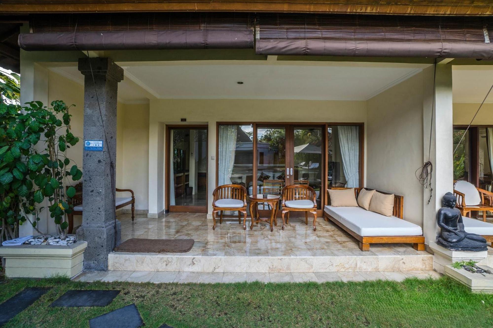 Villa Diana Bali 16 Bedrooms スミニャック エクステリア 写真